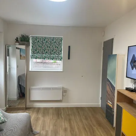 Cosy 1 Bed In Filton Avenue - Hopewell